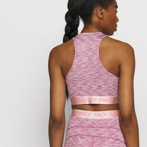 Nike Crop Top - Picture 2 of 4